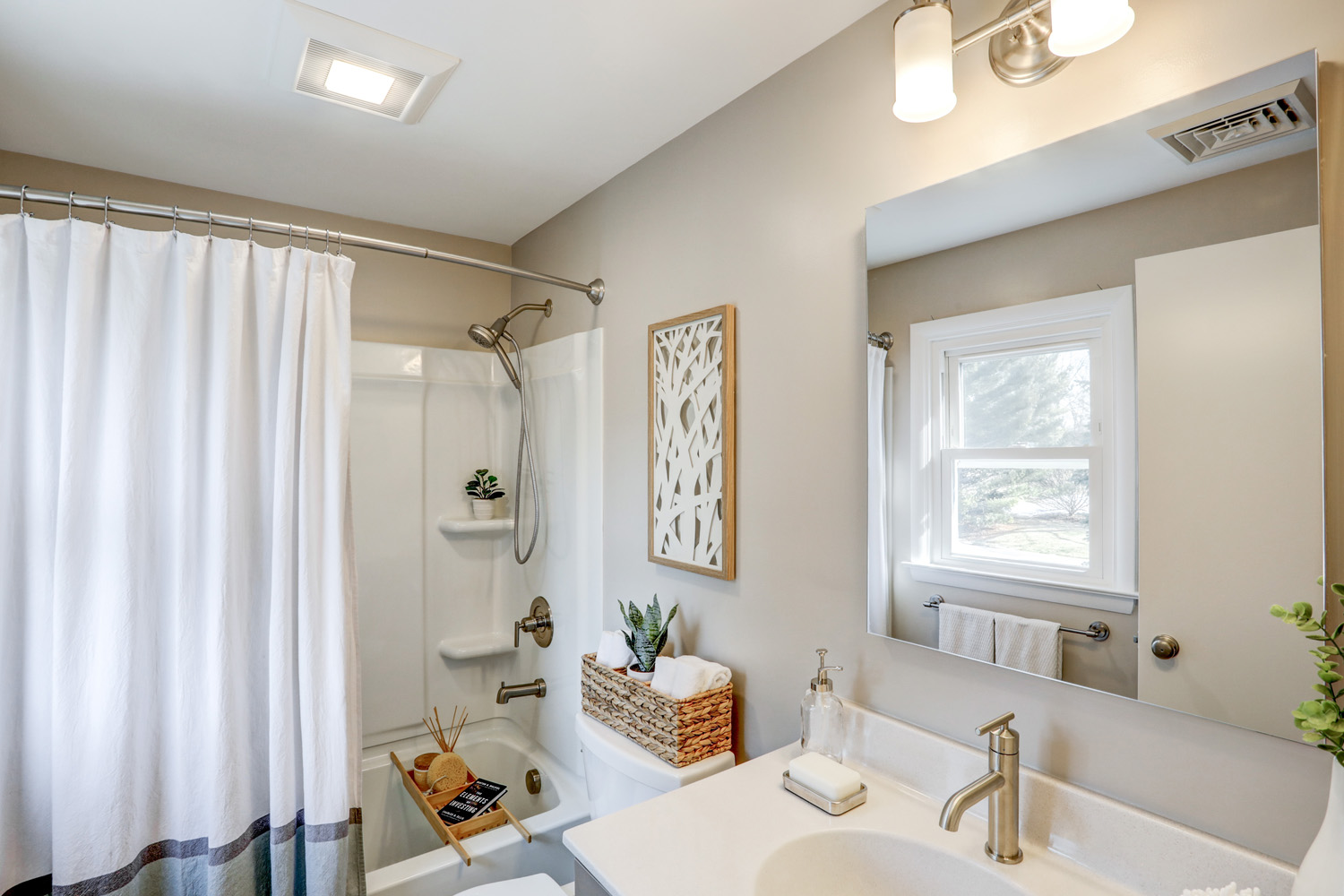 Manheim-Township-Bathroom-Remodel-02